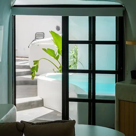 Niso Cave Suites-3