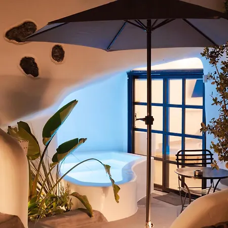 Niso Cave Suites-2