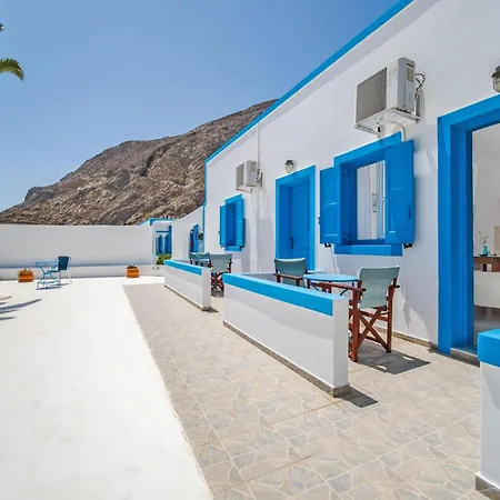 Ancient Thera Apartments-2