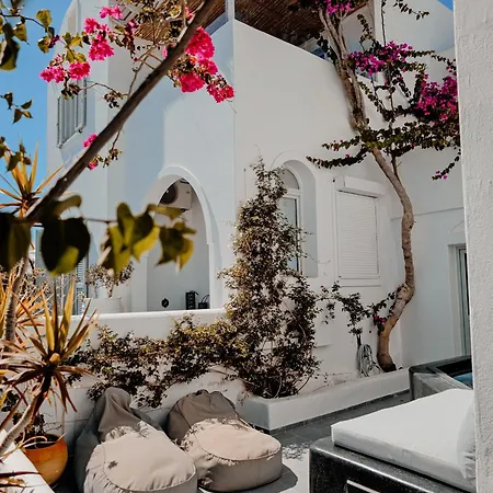Sensia Luxury Studio With Hot Tub-2