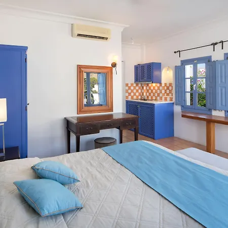 Meltemi Suites-3