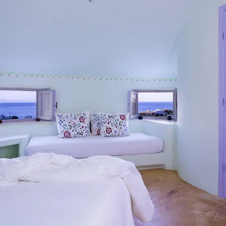 Windmill Villas Santorini Exclusive Retreat-3