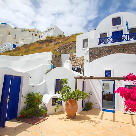 Ifestio Villas Oia-2