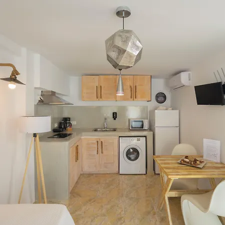 Loukas & Emma Eco Houses-2