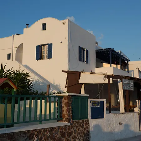 Stelios Rooms-2