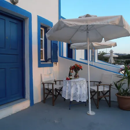 Paradisos Oia-2