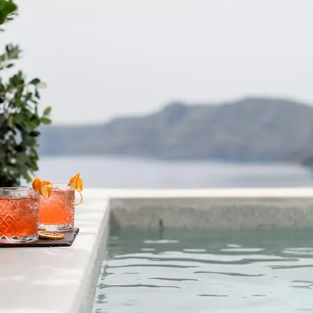 Echoes Luxury Suites-2