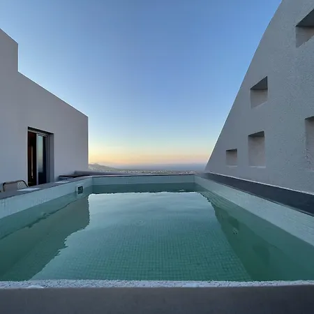 Elements Cozy Suites Pyrgos-3