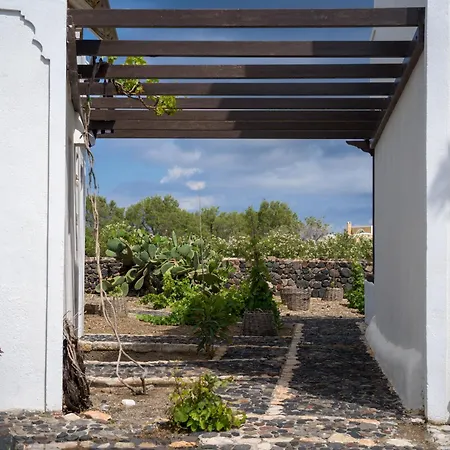 Anna Traditional Apartments-3