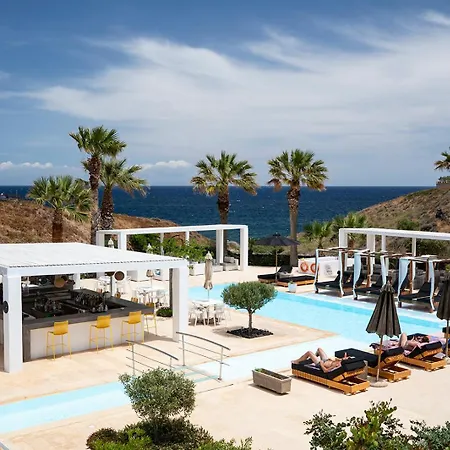 Aurora Luxury Suites-2