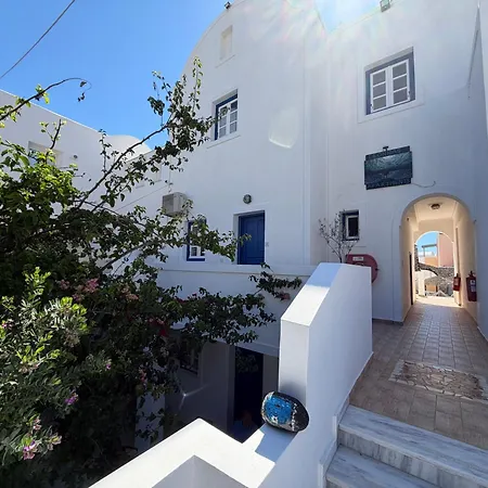 Leonidas Apartments-2