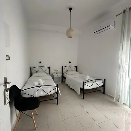 Hotel Thirasia-3
