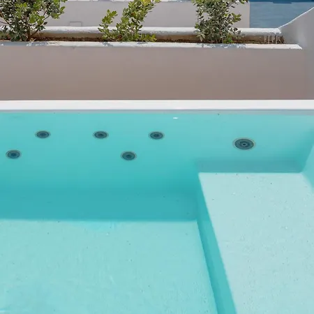Voca Hotel & Suites-3