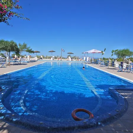 Santorini Camping & Hostel-3