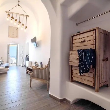Angel Luxury Suites-3