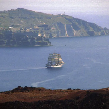 Irida - Santorini-2