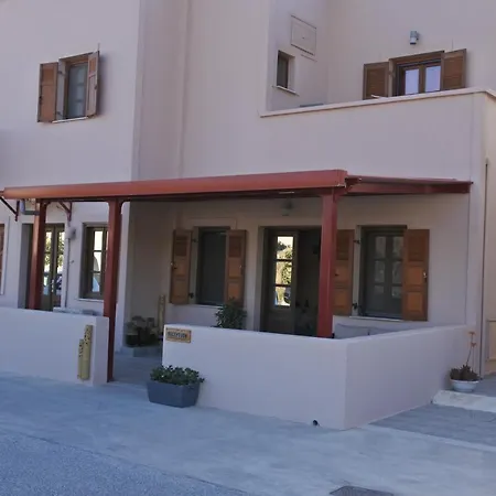 Rampelia Apartments-3