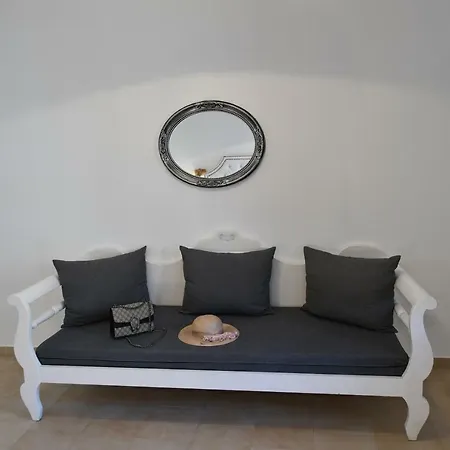 Philoxenia Hotel&Studios-2