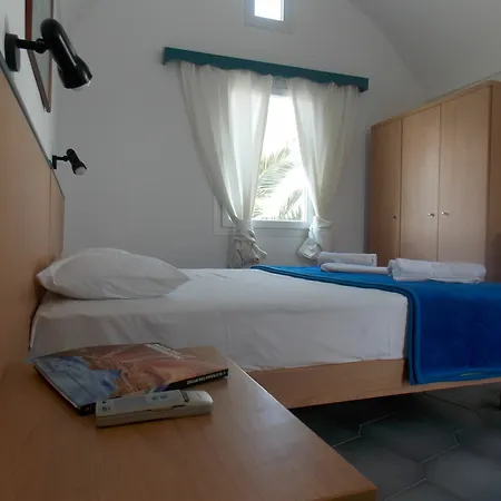 Sunrise Studios In Perissa-3
