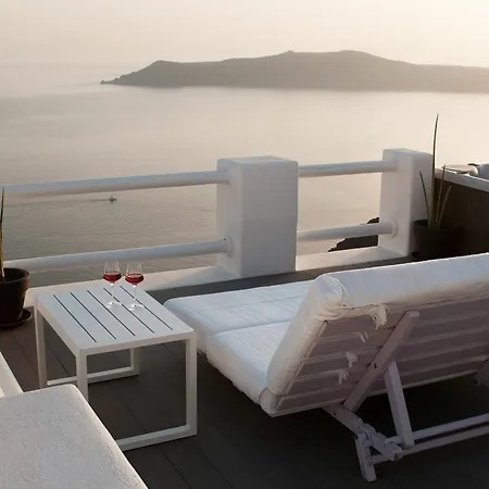 White Rook Suite By Caldera Houses-3