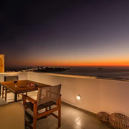Caldera Stories Private Suites-3