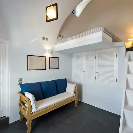 Domus Solis Luxury Villa-3