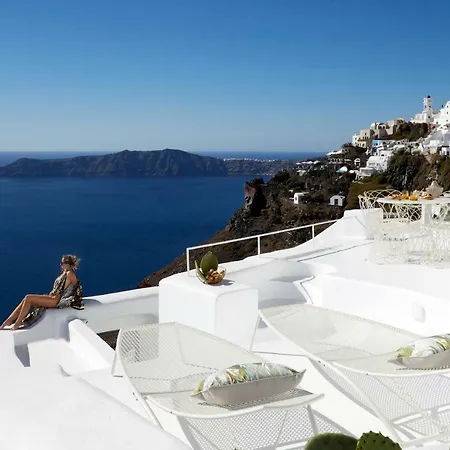 Gitsa Cliff Luxury Villa-3