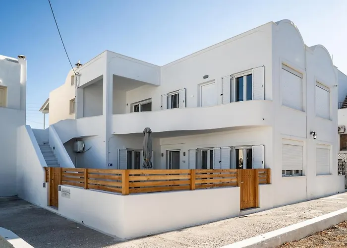 Thira Gold Suites Fira 
