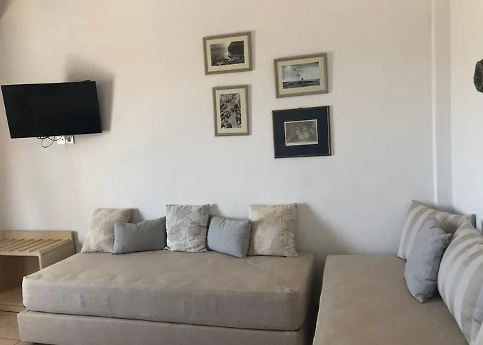 Calderimi Apartments Fira  che accetta animali