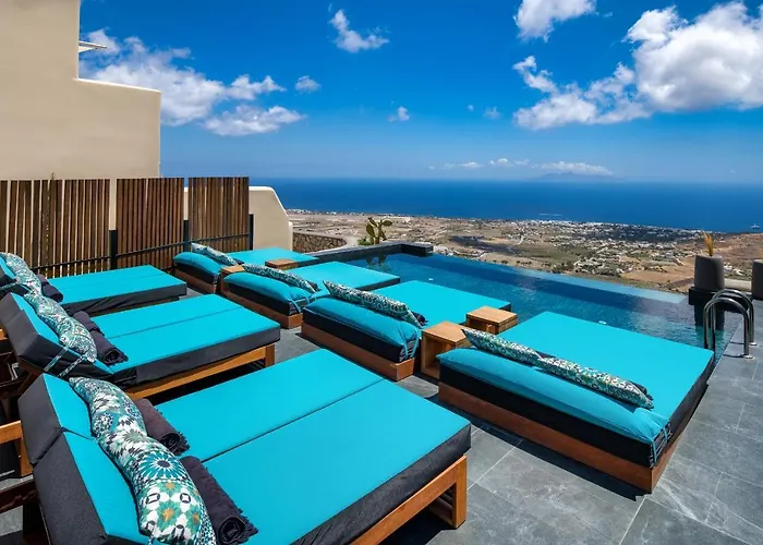Pyrgos Kallistis Self Catering Holidays