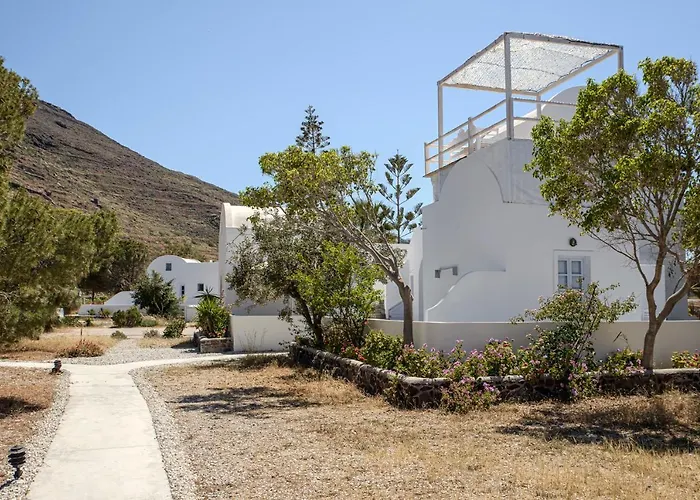 Paradisos Oia Tholos 
