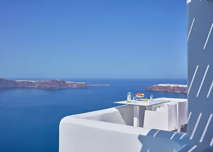 Astra Suites Imerovigli 