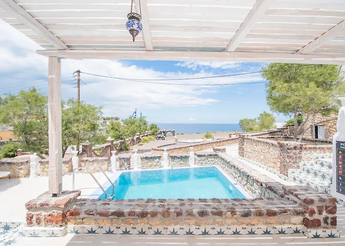 Starlight Luxury Seaside Villa & Suites Imerovigli 