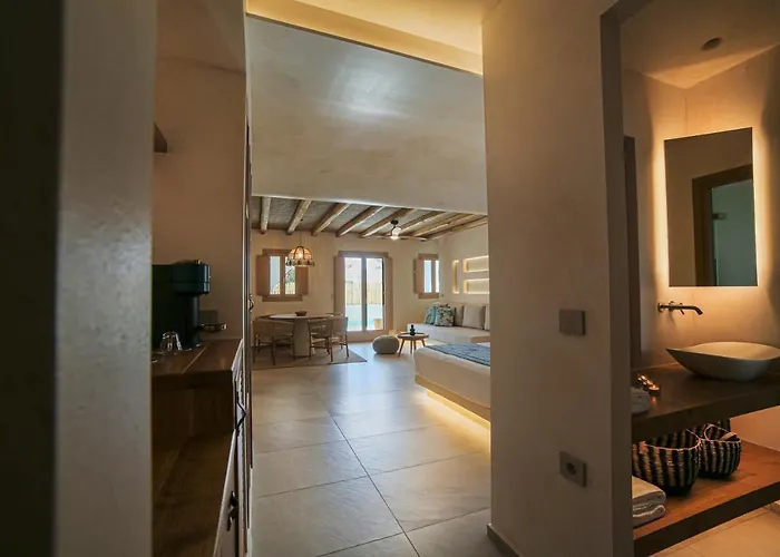 Opalia Suites Perissa 