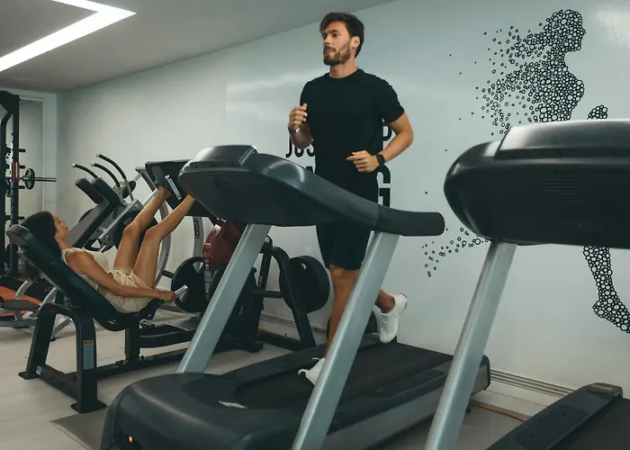 Hoteles de 4 Estrellas en Fira (Santorini) 