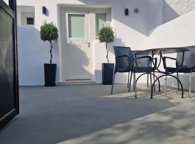 Luxury Canava Emporio 