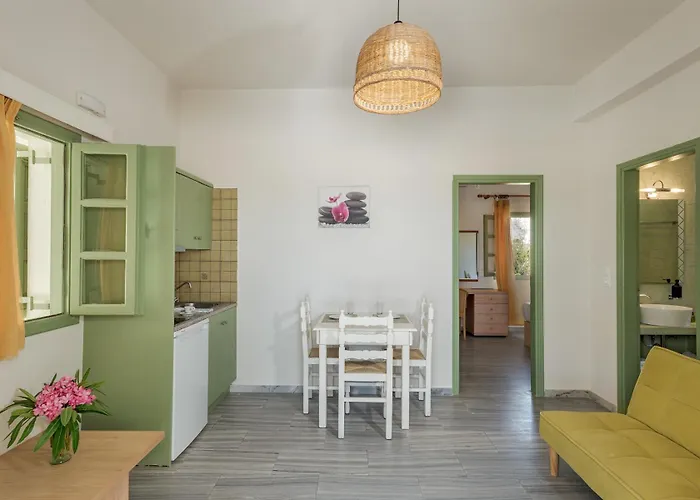 Ambeli Apartments Perivolos 