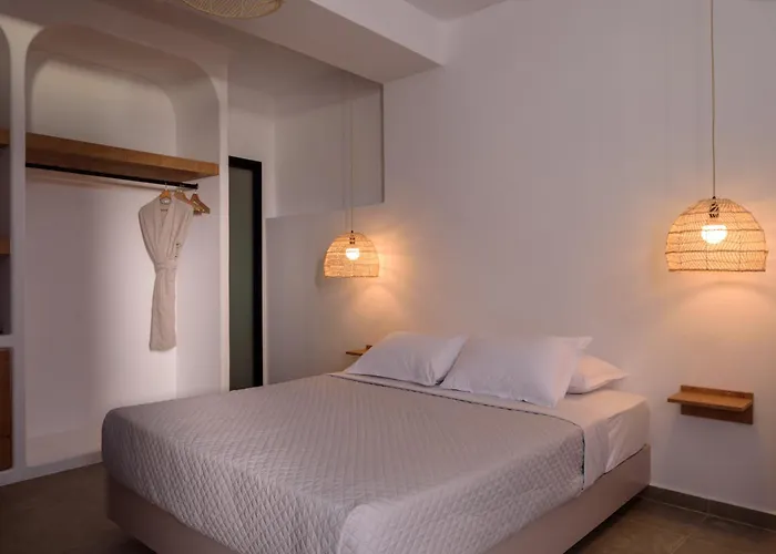 Elia Caldera Suites Fira 