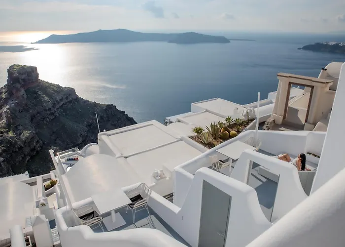 Heavens Edge By Mr And Mrs White Hotel Imerovigli 