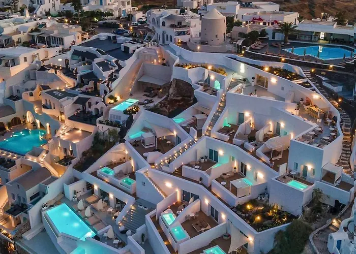 Saint Santorini Hotel Oia  5 star