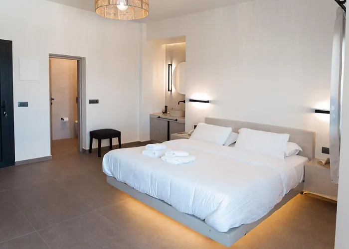 North Wind Luxury Suites Oia 