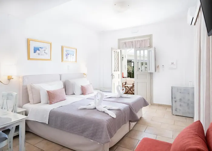 Hotel Mathios Akrotiri 