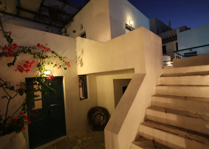 Oia'S Sunset Hotel