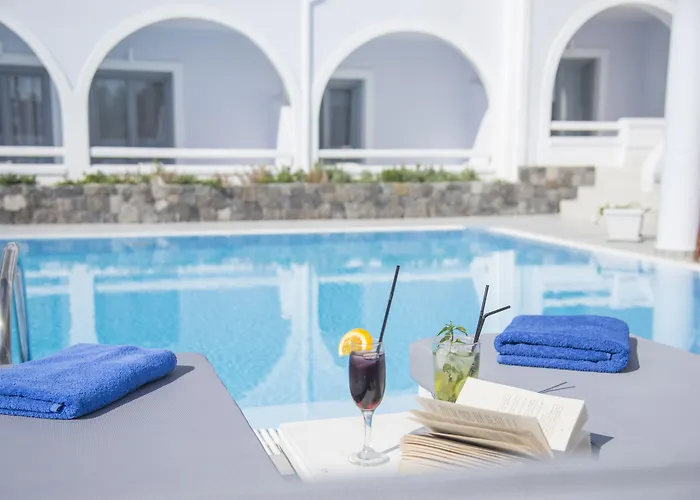 Blue Waves Suites & Apartments Kamari 