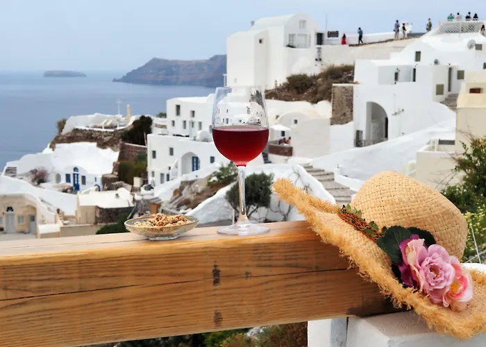 Aqua & Terra Traditional Cave Houses Oia 