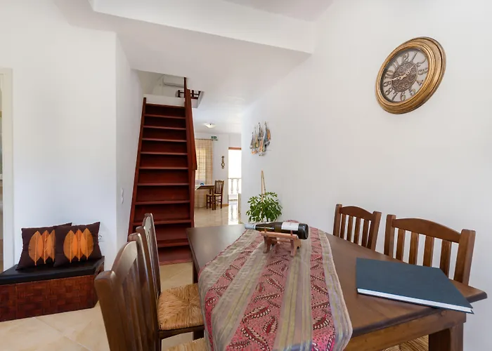 Aspalathos Suites Akrotiri 