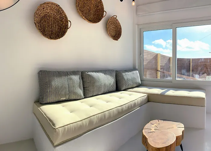 Mesanto Luxury Suites Megalochori 