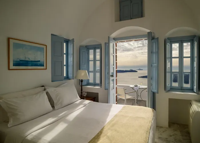 Aigialos Luxury Traditional Settlement Fira  acceptant les animaux