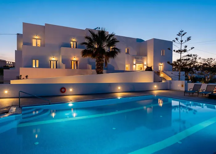 Nikos Hotel Karterados 