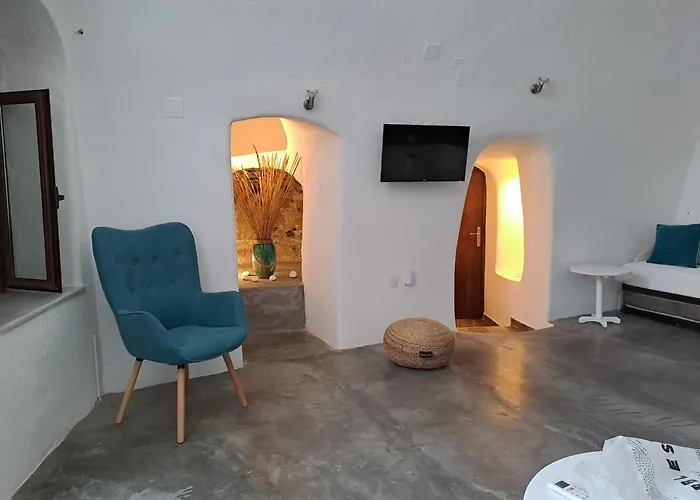 Navita Cave Houses Fira  admite animales